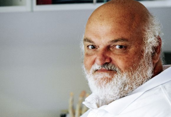 Prof. Dr. Lucien Olivier im Portrait